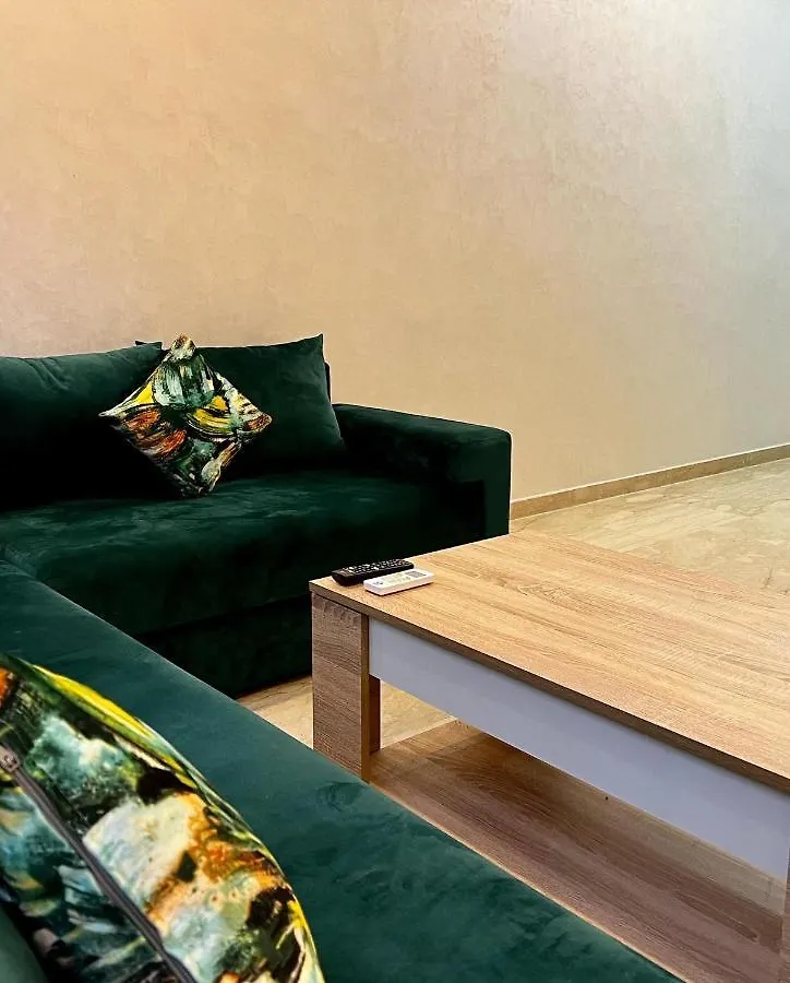 شقة الدار البيضاء  في Bobo Apt 3 Etg 1 المغرب
